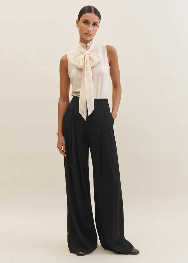 dot_jacquard_pussybow_layering_tank_7.webp ME+EM Dot Jacquard Pussybow Layering Tank | Women Blouses