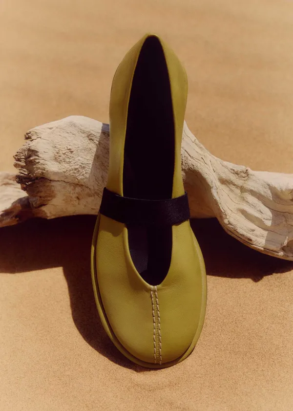 elasticated_strap_mary_jane_2.webp ME+EM Elasticated Strap Mary Jane | Women Flat Shoes