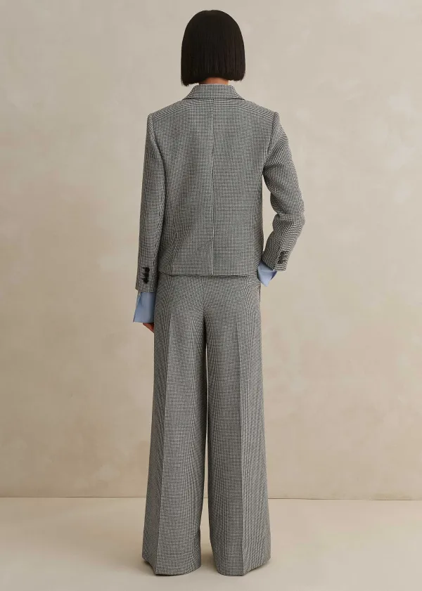 houndstooth_cropped_jacket__man_pant_suit_2.webp ME+EM Houndstooth Cropped Jacket + Man Pant Suit | Women Suits And Co-Ords