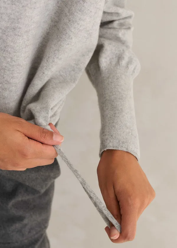 icon_cashmere_crop_box_hoody_2.webp ME+EM Icon Cashmere Crop Box Hoody | Women Cashmere