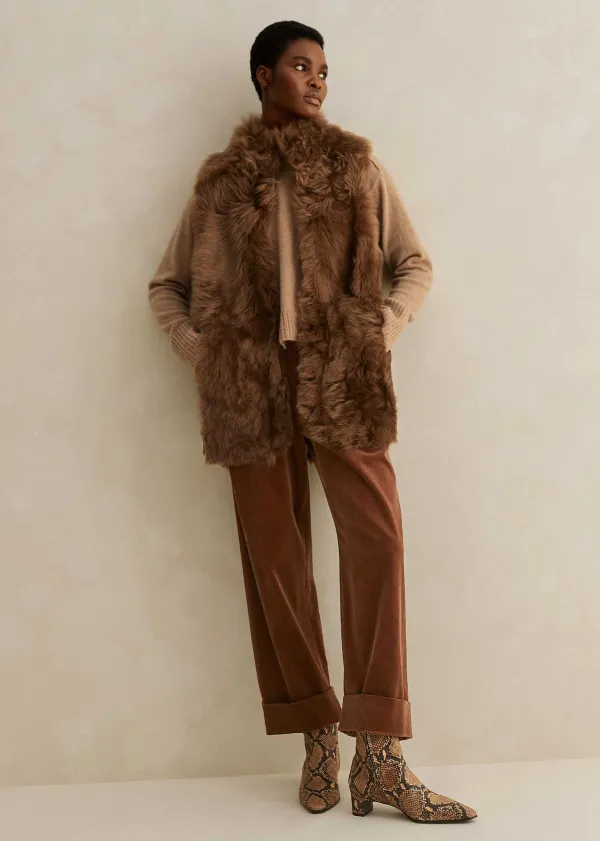 luxe_toscana_shearling_long_gilet_2.webp ME+EM Luxe Toscana Shearling Long Gilet | Women Shearling Jackets