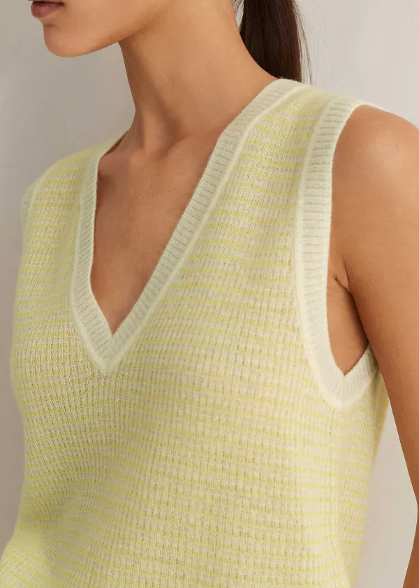 merino_cashmere_silk_lace_stitch_vest_2.webp ME+EM Merino Cashmere Silk Lace Stitch Vest | Women Vests