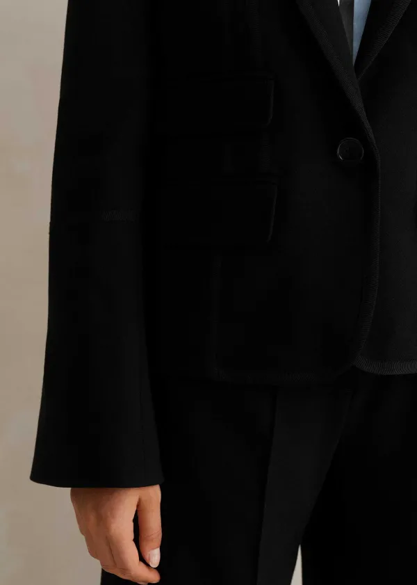 perfect_workwear_short_blazer_man_pant_suit_3.webp ME+EM Perfect Workwear Short Blazer Man Pant Suit | Women Suits And Co-Ords