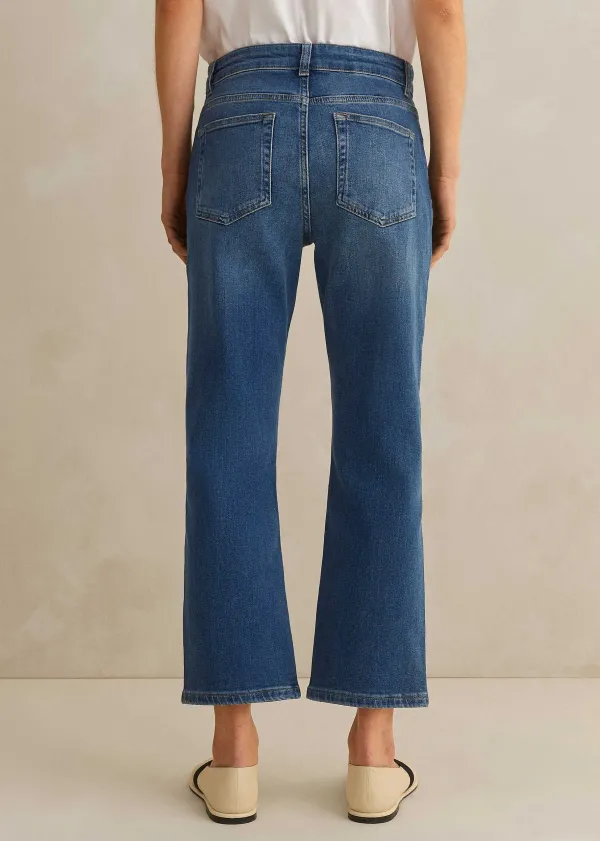 regular_authentic_slim_crop_jean_3.webp ME+EM Regular Authentic Slim Crop Jean | Women Slim Trousers