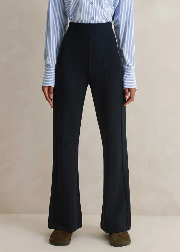 travel_tailoring_kick_flare_short_trouser_4-1.webp ME+EM Travel Tailoring Kick Flare Short Trouser | Women Travel Tailoring